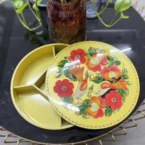 Hộp đựng mứt sơn mài 5 ngăn - góc ảnh 1