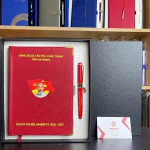 Set quà tặng Đại hội in logo – Sổ da, bút ký & bình giữ nhiệt - góc ảnh 2