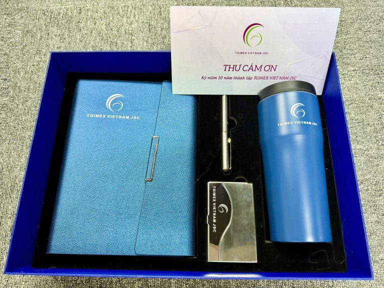 Set Quà Tặng Doanh Nghiệp Bình Giữ Nhiệt In Logo Theo Yêu Cầu - ảnh xem nhanh