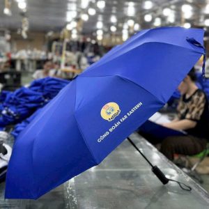 Ô dù gấp tự động cán thẳng in logo doanh nghiệp - góc ảnh 5